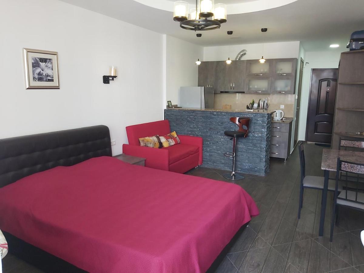 巴统Apartament Premium Klass公寓 外观 照片